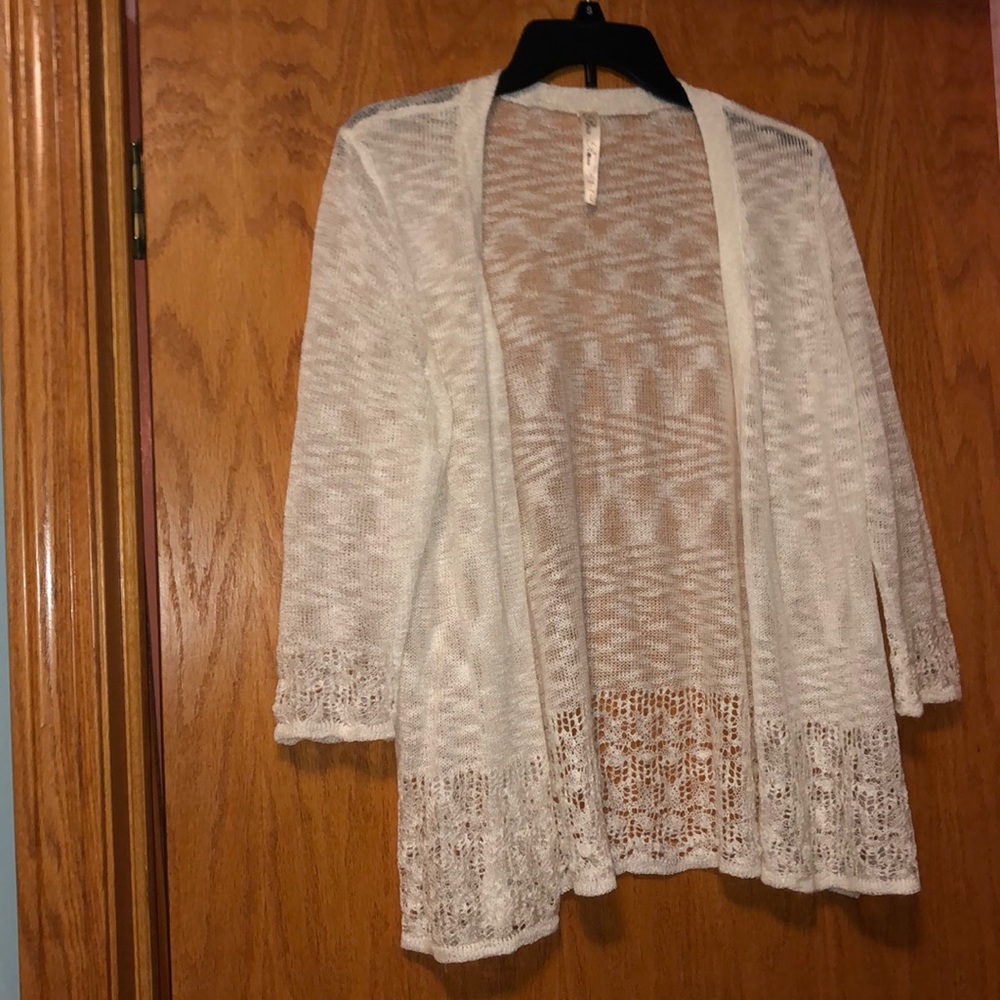 White lacy shawl